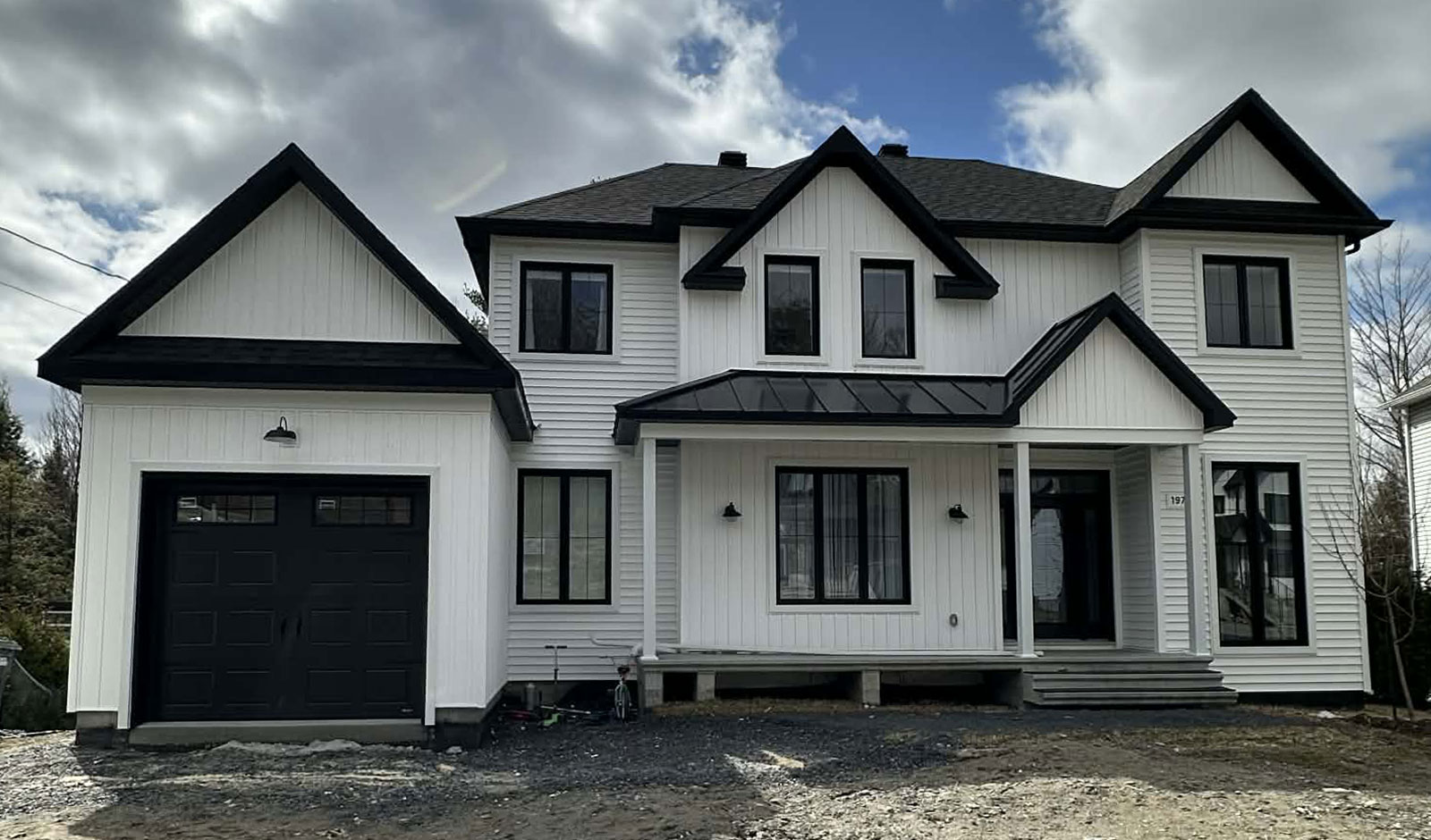 Addition of an Attached Garage – Sherbrooke | REOVA